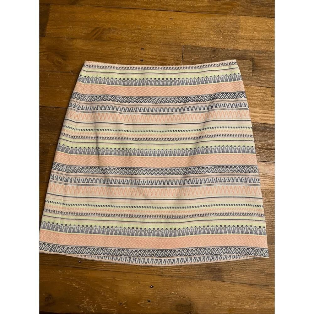 Loft Ann Taylor 6 Petite skirt beige Aztec striped pink blue - Picture 2 of 6